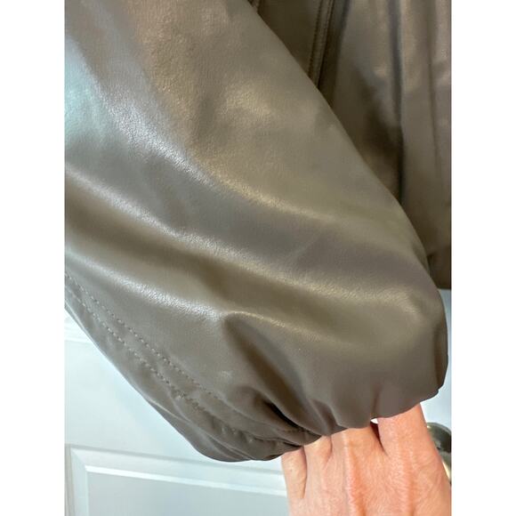 Stand Studio Fran Faux Fur Bomber Jacket Brown Size 6 NWT Free People - Picture 9 of 12